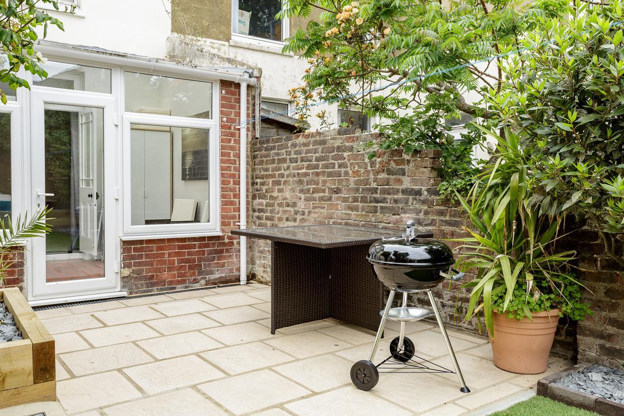 Stopover At Orchard Garden Apartment With Great Outdoor Space 포츠머스 외부 사진